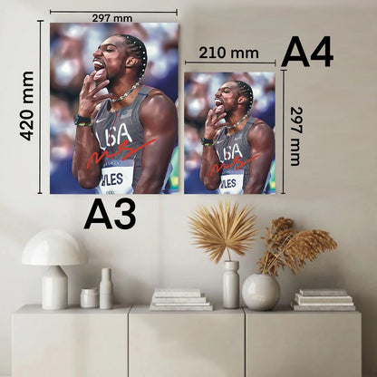 Noah Lyles Iconic Celebration Paris 2024 Medaglia d'Oro Autografo Signature Series Olimpiadi